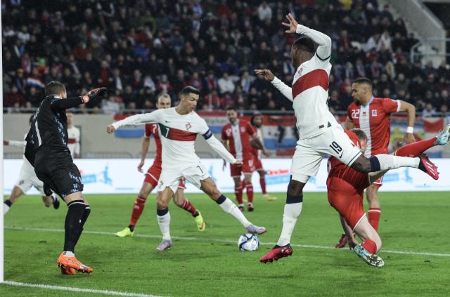 1679864940106073241.png C罗运动战梅开二度 葡萄牙6比0狂胜卢森堡