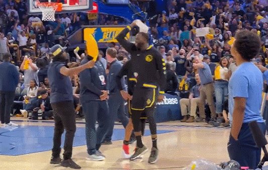 输麻了？勇士一度落后55分！追梦末节为对手起舞